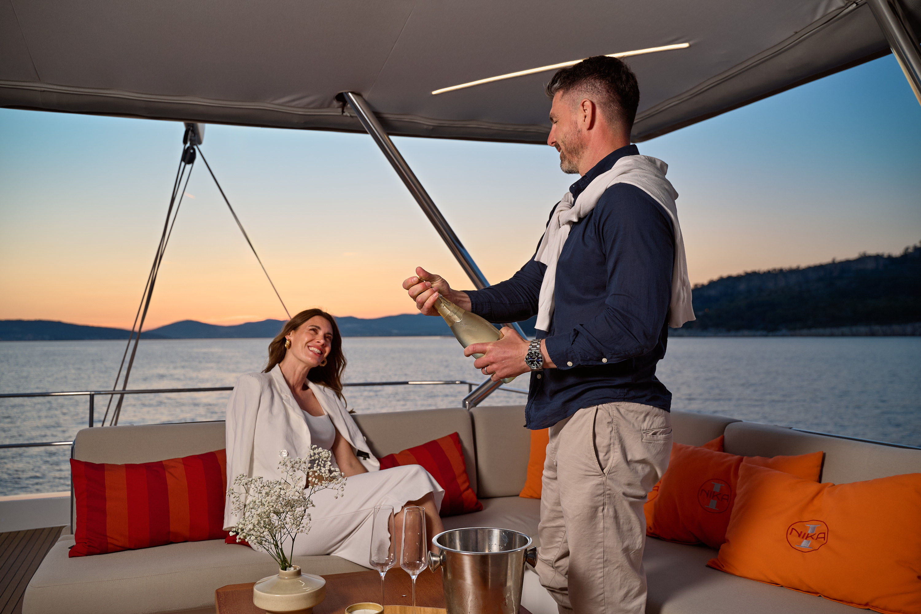 Lifestyle cockpit sunset â€